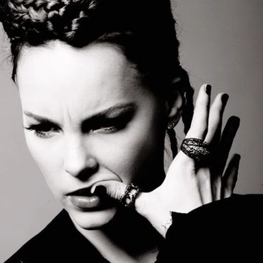 Belinda photo 120