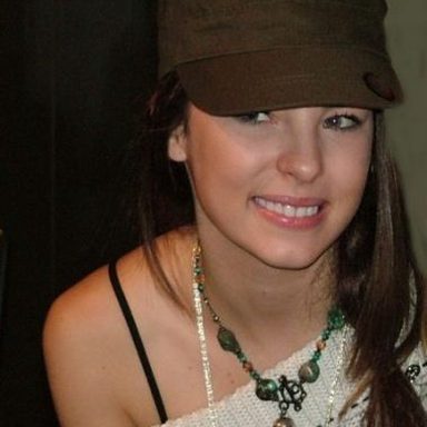 Belinda photo 319