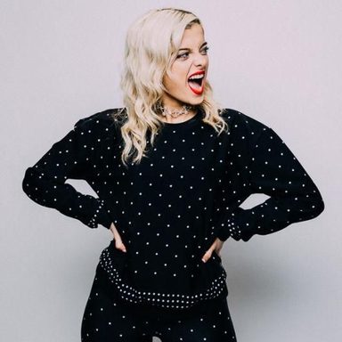 Bebe Rexha photo 15