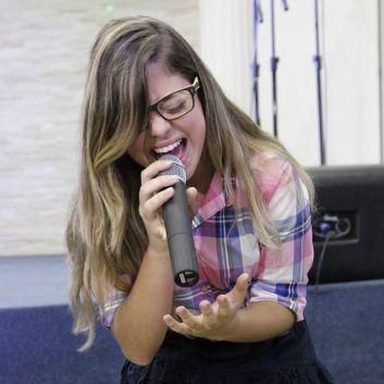 Bekah Costa photo 12