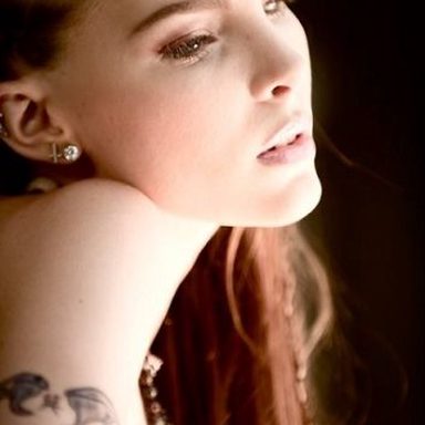 Belinda photo 189