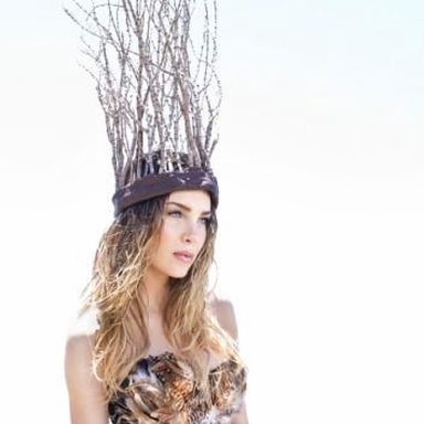 Belinda photo 31