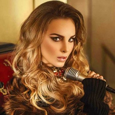Belinda photo 129