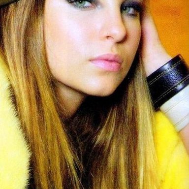 Belinda photo 426