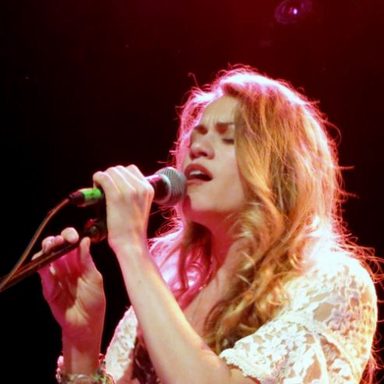 Bethany Joy Lenz