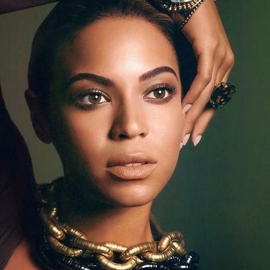 Beyoncé photo 1946
