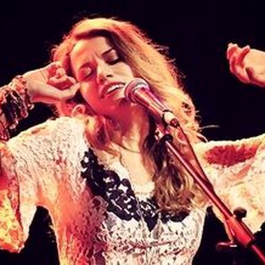 Bethany Joy Lenz