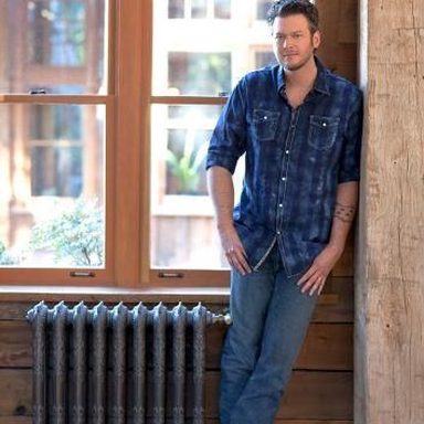 Blake Shelton photo 13