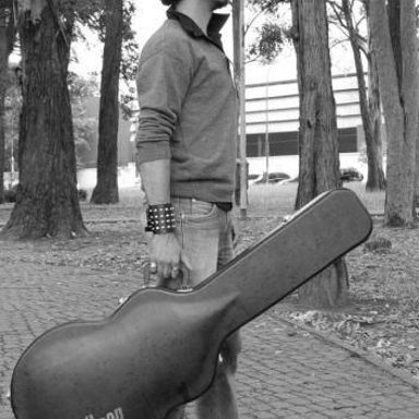 Caio Trova photo 12