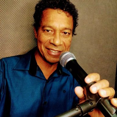 Cantor José Novaes