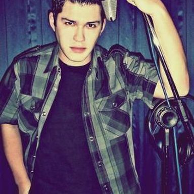 Carlos Luz