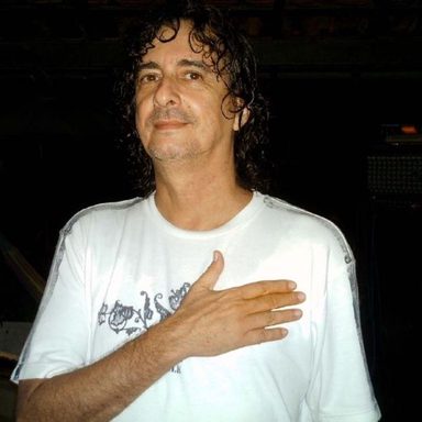 Carlos Papel