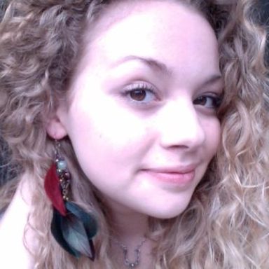 Carrie Fletcher photo 11