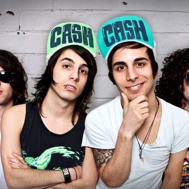 Cash Cash photo 10
