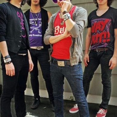 Cash Cash photo 17