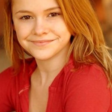 Cassi Thomson