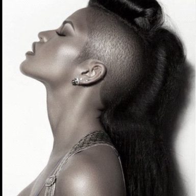 Cassie photo 12