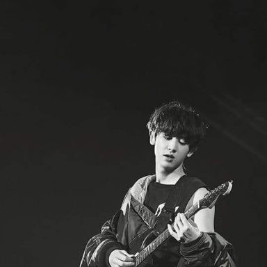 CHANYEOL photo 14
