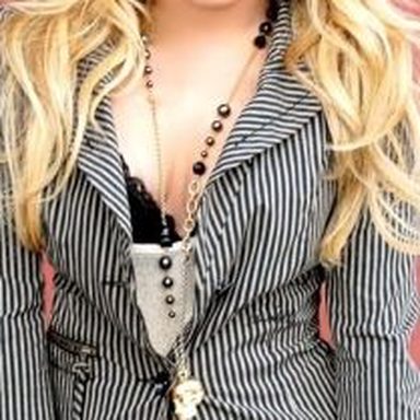 Chantelle Paige photo 26