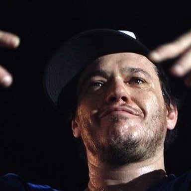 Charlie Brown Jr. photo 10