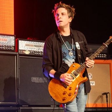 Charlie Brown Jr. photo 31
