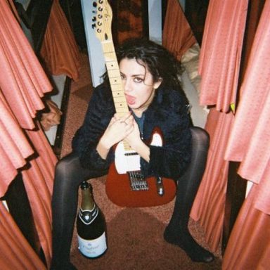 Charli XCX photo 34