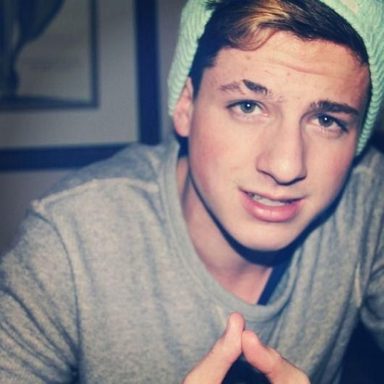 Charlie Puth photo 21