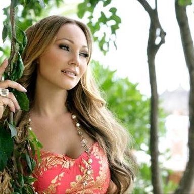 Charlotte Perrelli