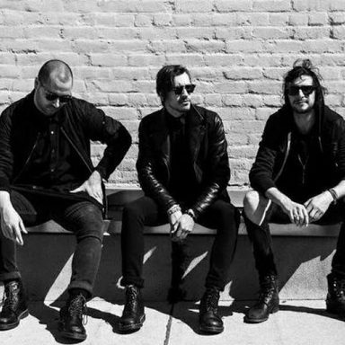 Charming Liars
