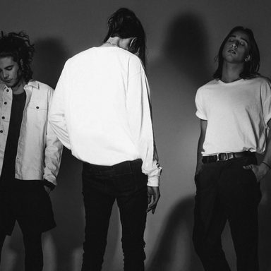Chase Atlantic photo 11