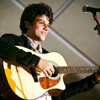 Chay Suede photo 27