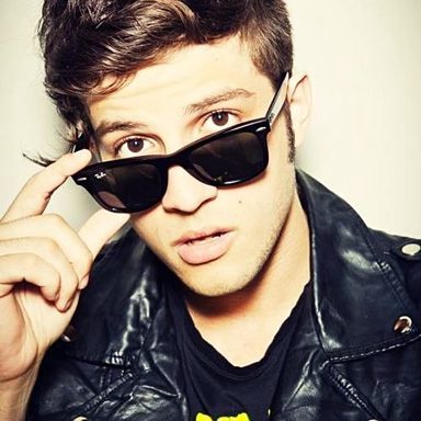 Chay Suede photo 46