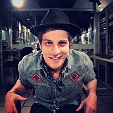 Chay Suede photo 19