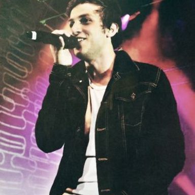 Chay Suede photo 22
