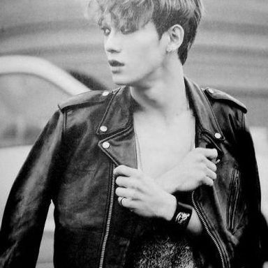 Chen (EXO)