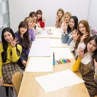 Cherry Bullet photo 15
