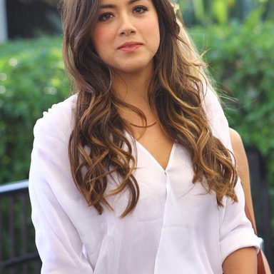 Chloe Bennet (Wang)