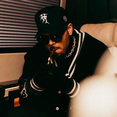Chris Brown photo 12