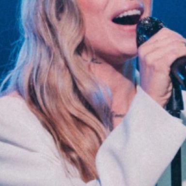 Christina Perri photo 13