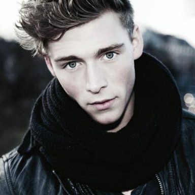 Christopher photo 10