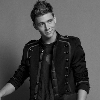 Christopher photo 16