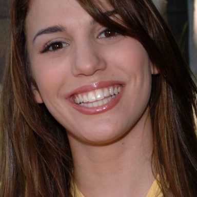 Christy Carlson Romano