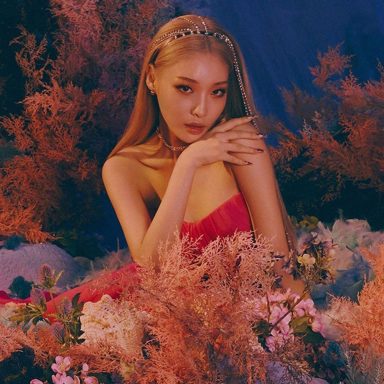 CHUNG HA photo 11