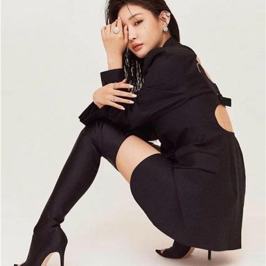 CHUNG HA photo 18
