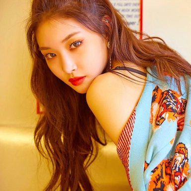 CHUNG HA photo 57
