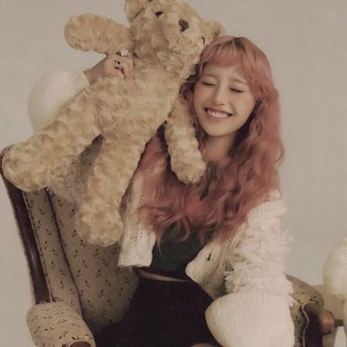 Chuu photo 17