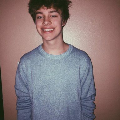 Christian Leave photo 13