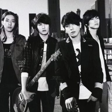 CNBLUE photo 10