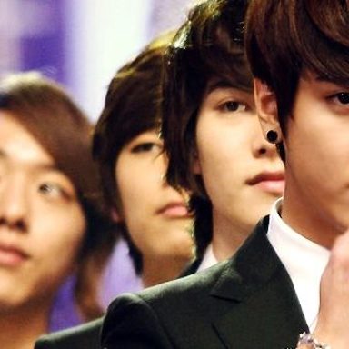 CNBLUE photo 11