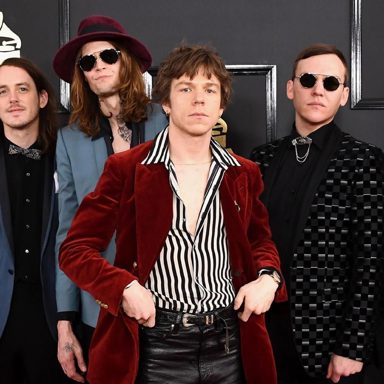 Cage The Elephant